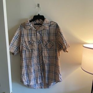 Causal button down